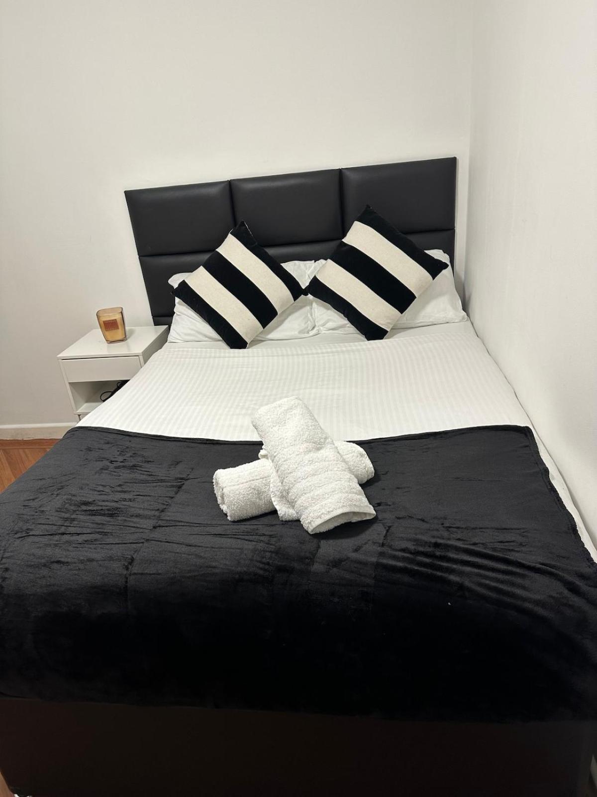 Two Bedroom House Free Parking Liverpool Exteriör bild
